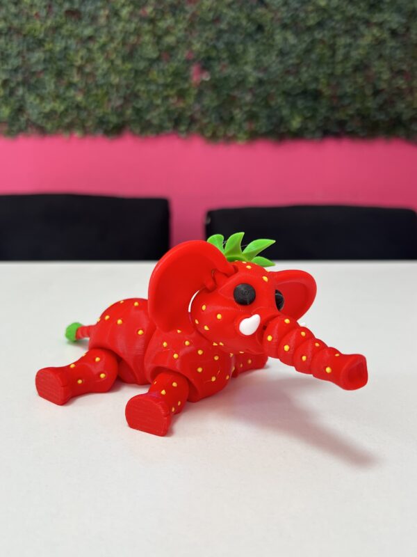 Elefante Strawberry - Imagen 2